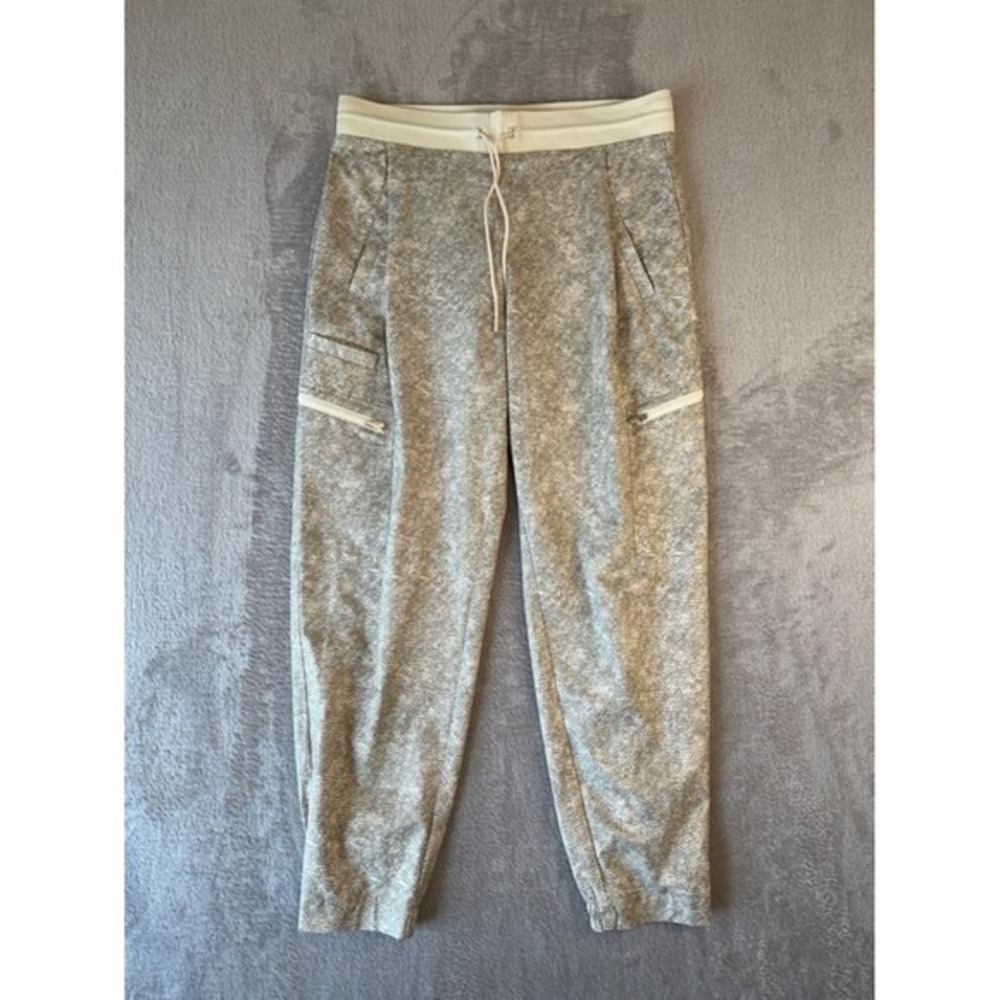 Athleta Venture Travel Pant Tan & Cream Patterned Jogger Cargo Pockets Size 8‎